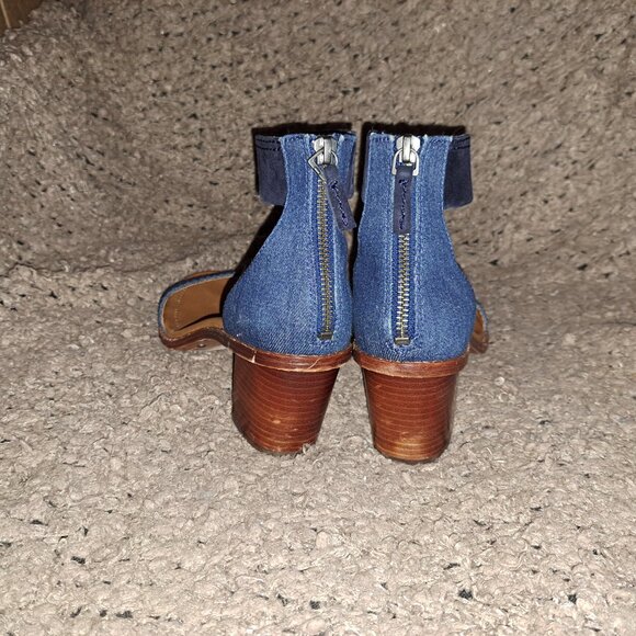 FRYE-Brielle-Denim-Back Zip-Suede Ankle Strap-Block Heel-Sz 6.5-Excellent - Picture 6 of 8